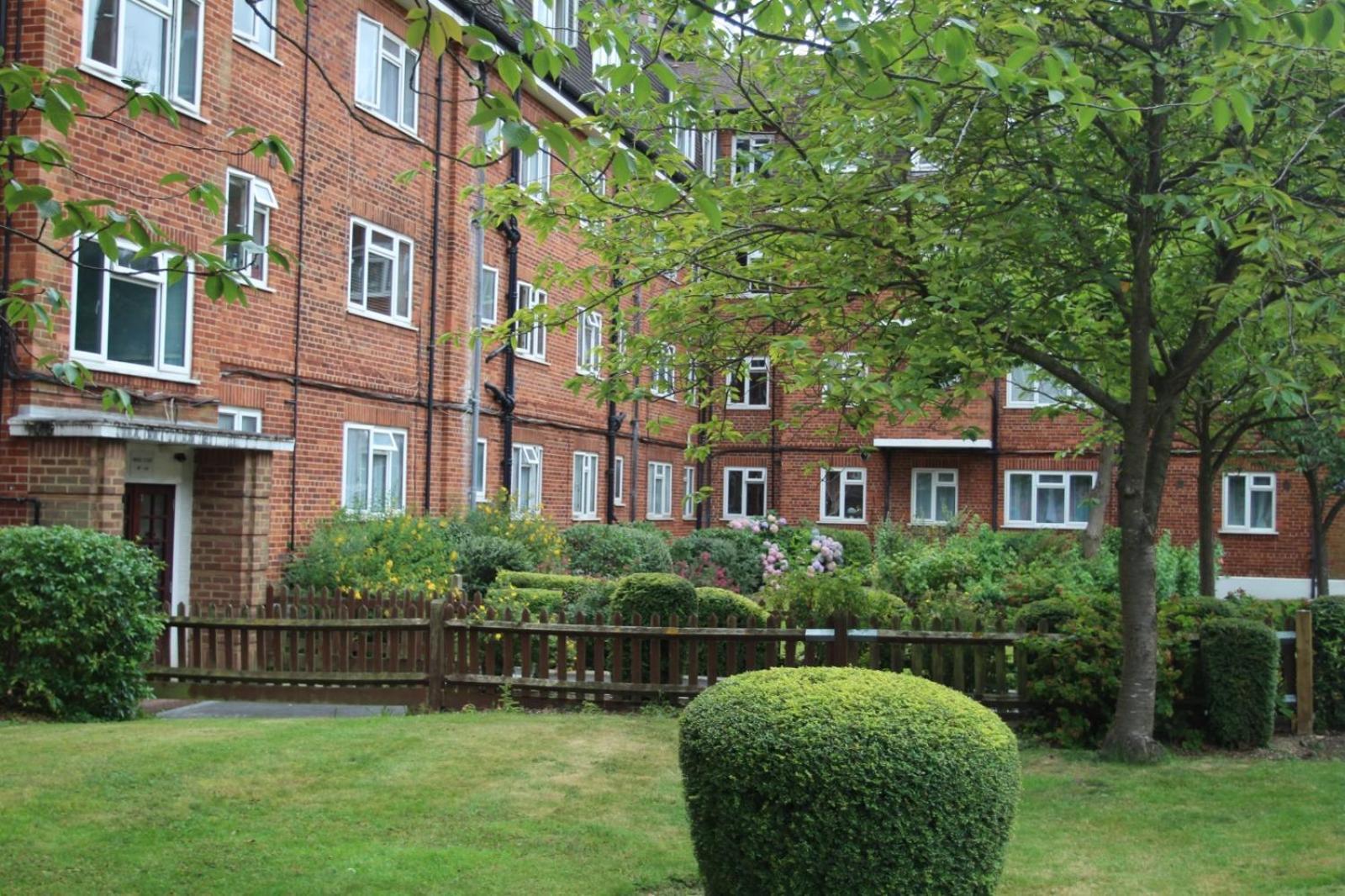 Wonderful Apartment In Wembley Londýn Exteriér fotografie